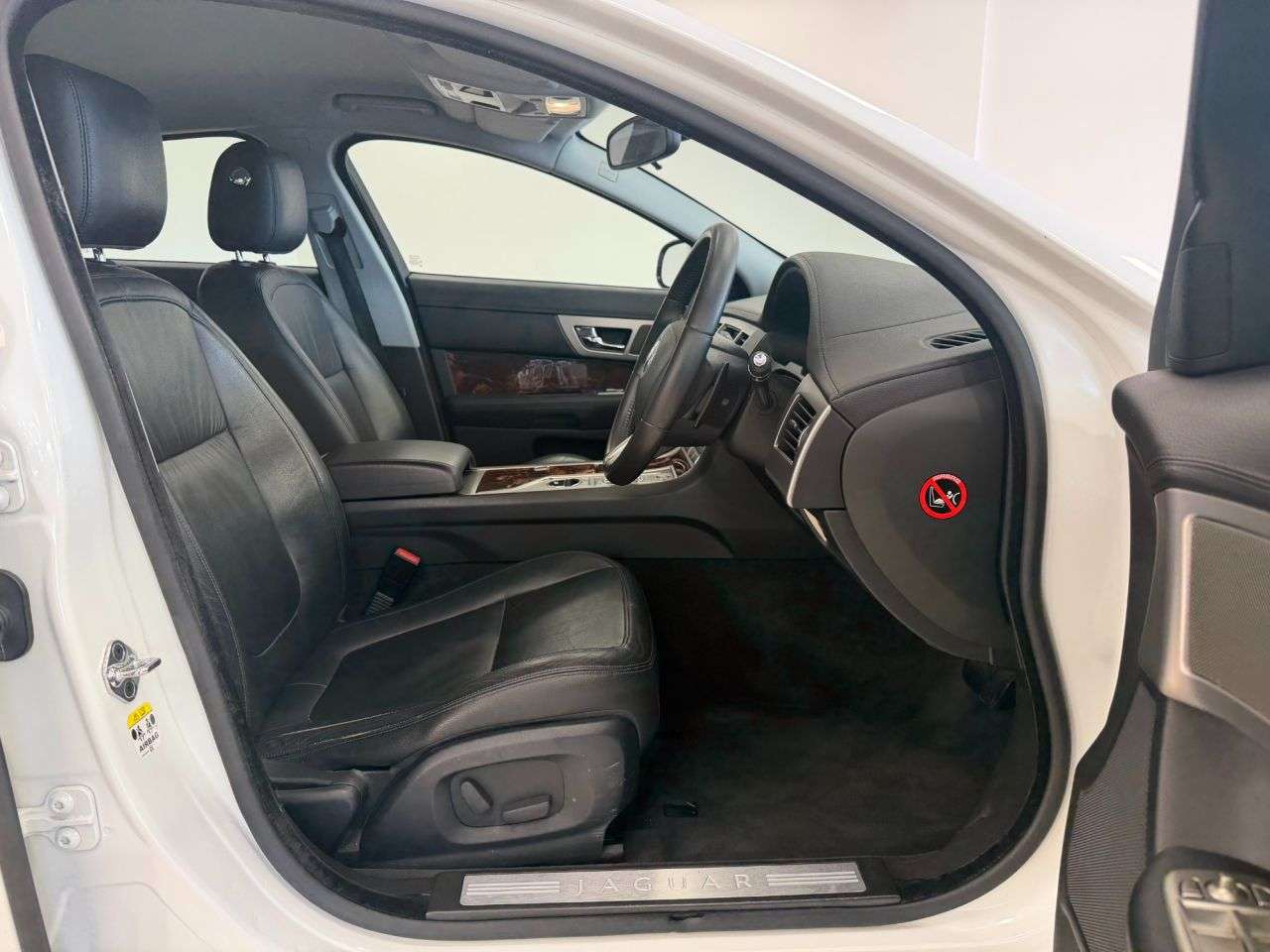 2010 JAGUAR XF 2010 JAGUAR XF