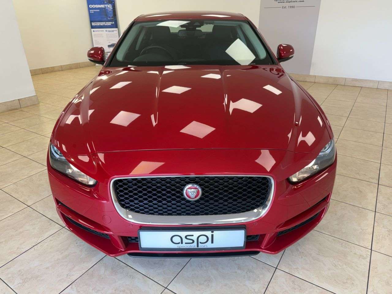2017 JAGUAR XE 2017 JAGUAR XE