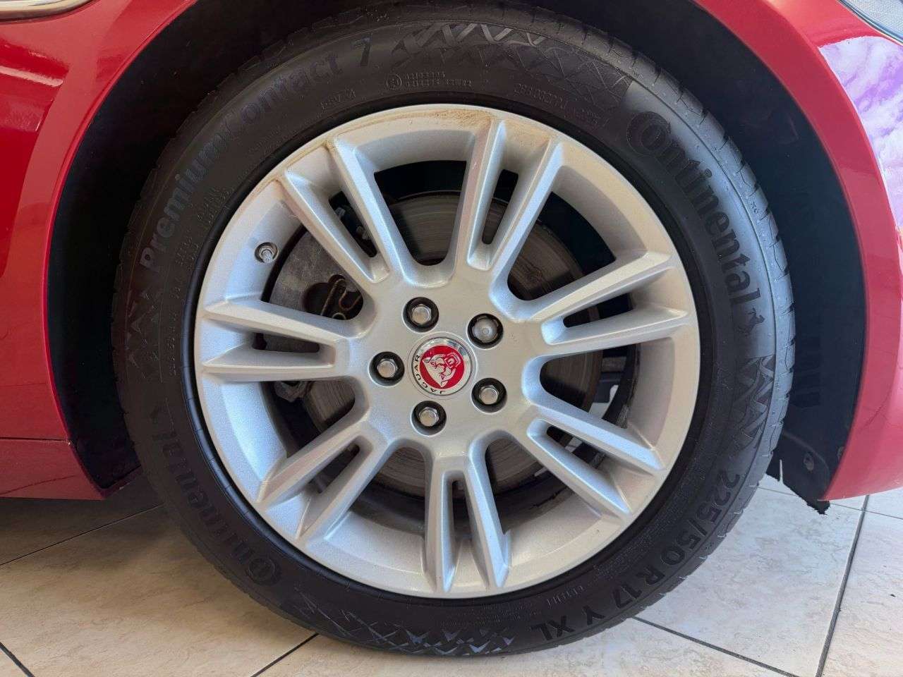 2017 JAGUAR XE 2017 JAGUAR XE