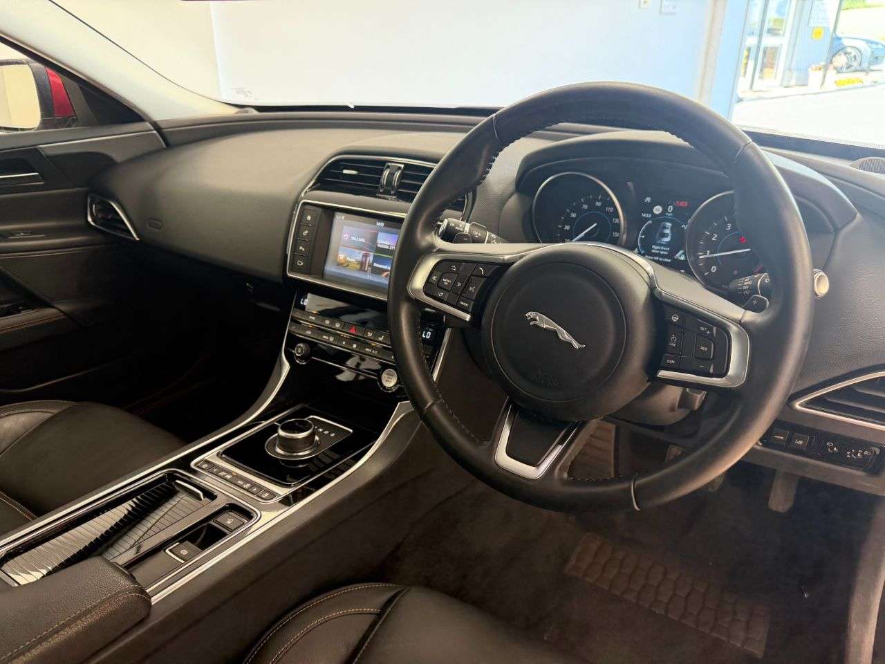 2017 JAGUAR XE 2017 JAGUAR XE