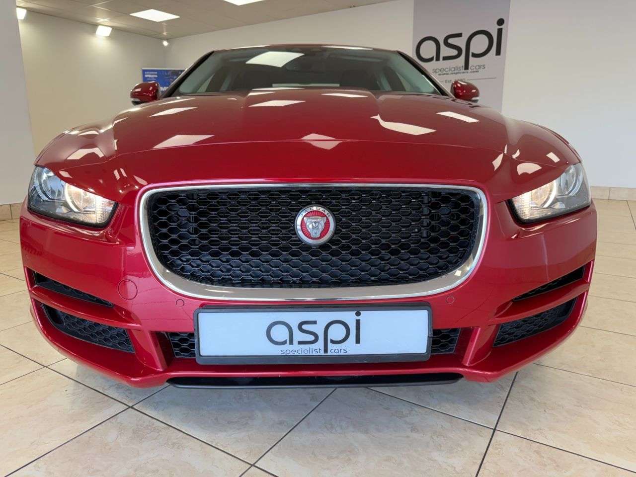 2017 JAGUAR XE 2017 JAGUAR XE