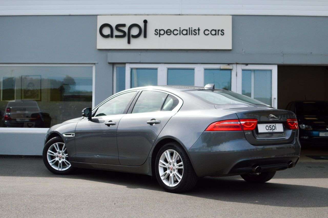 2018 JAGUAR XE 2018 JAGUAR XE