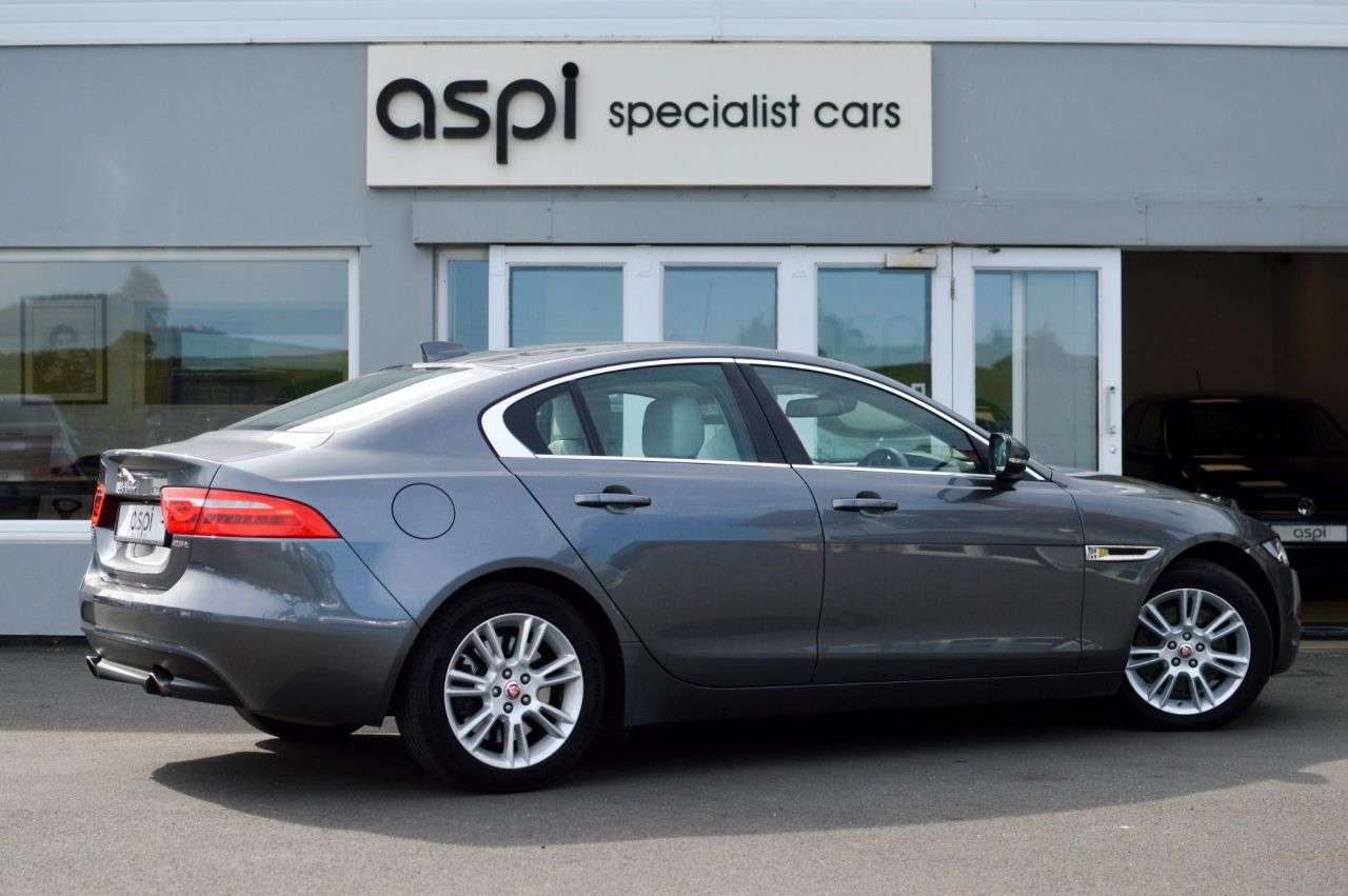 2018 JAGUAR XE 2018 JAGUAR XE