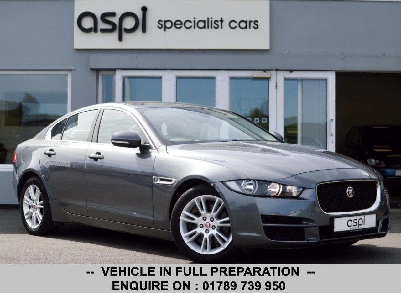 A 2018 JAGUAR XE 2.0i Prestige Saloon 4dr Petrol Auto Euro 6 (s/s) (250 ps) MEDIA, B/TOOTH, A 2018 JAGUAR XE 2.0i Prestige Saloon 4dr Petrol Auto Euro 6 (s/s) (250 ps) MEDIA, B/TOOTH,