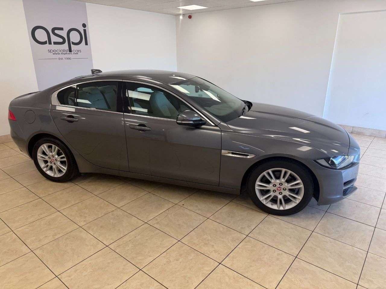 2018 JAGUAR XE 2018 JAGUAR XE