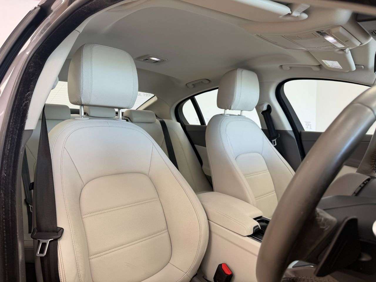2018 JAGUAR XE 2018 JAGUAR XE