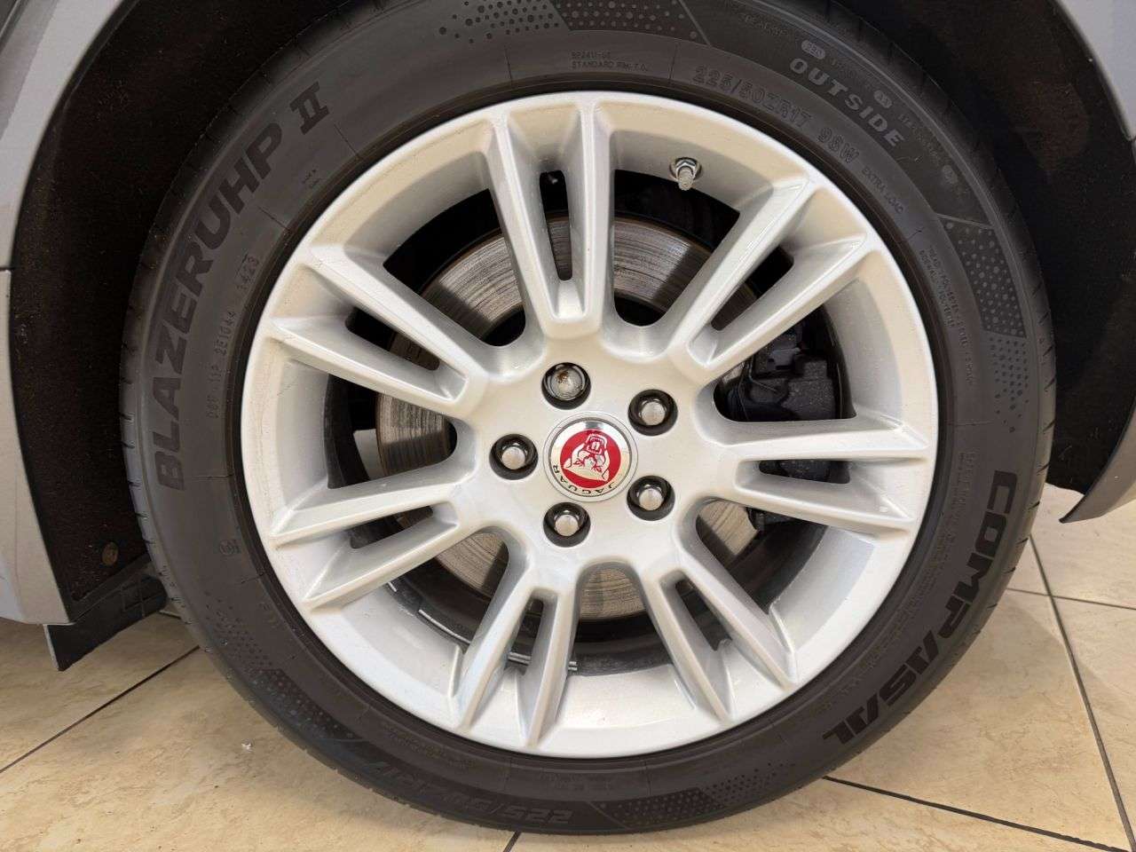 2018 JAGUAR XE 2018 JAGUAR XE
