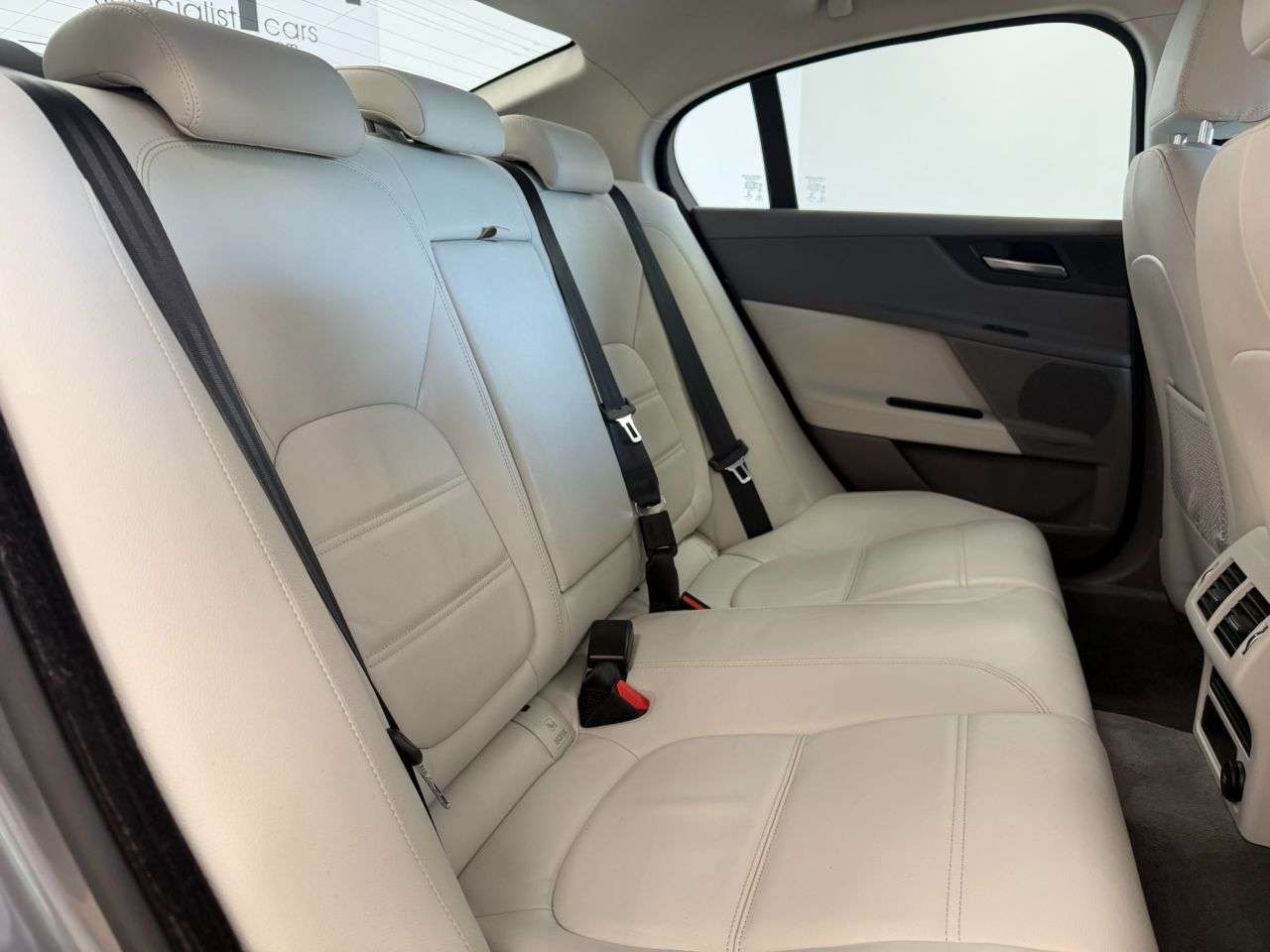 2018 JAGUAR XE 2018 JAGUAR XE