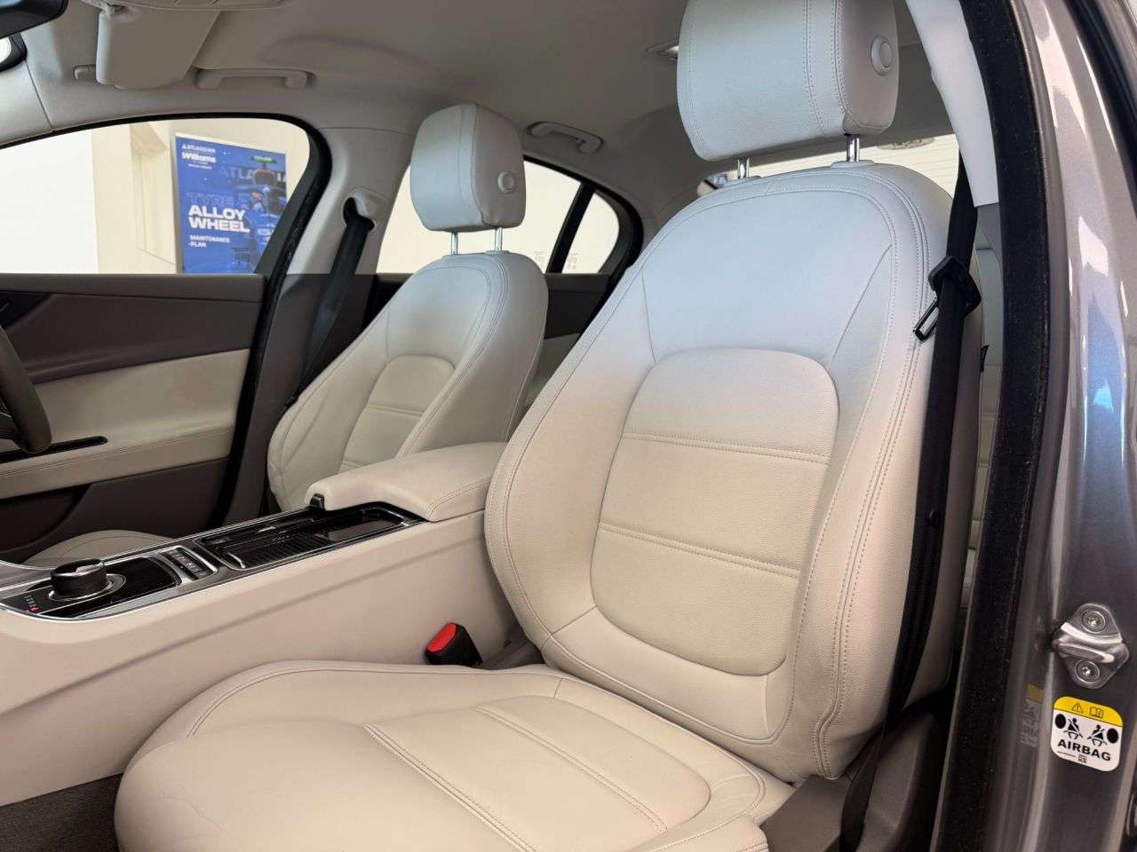 2018 JAGUAR XE 2018 JAGUAR XE