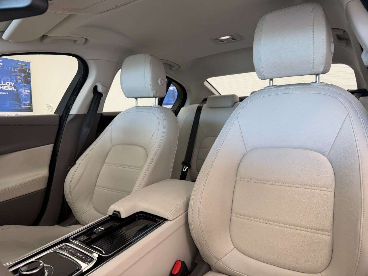 2018 JAGUAR XE 2018 JAGUAR XE