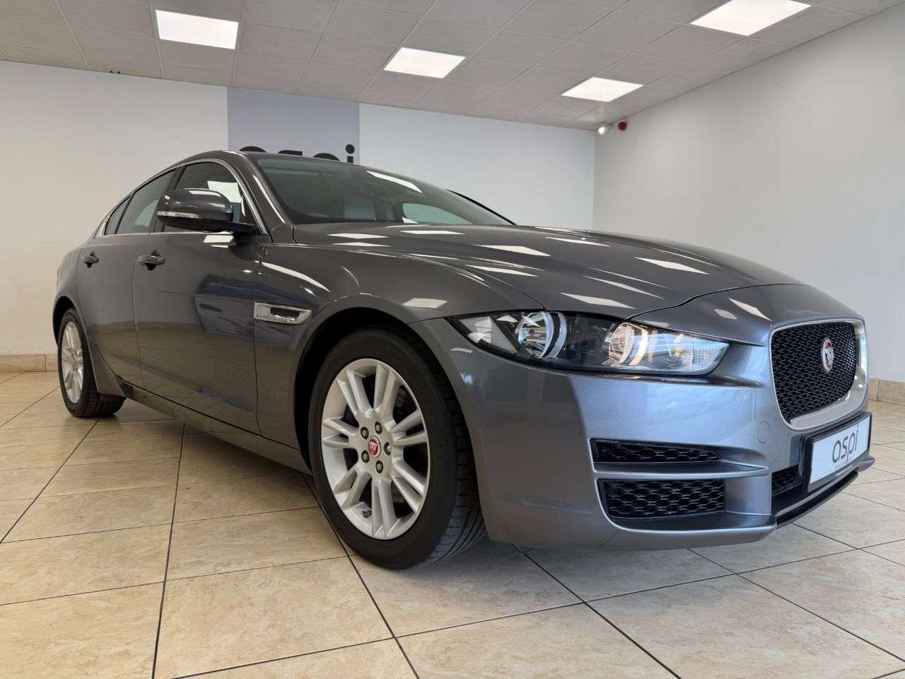 2018 JAGUAR XE 2018 JAGUAR XE