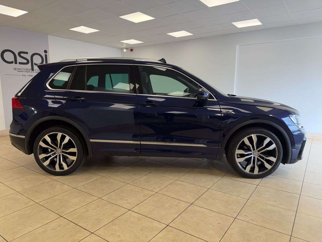 2016 VOLKSWAGEN TIGUAN 2016 VOLKSWAGEN TIGUAN