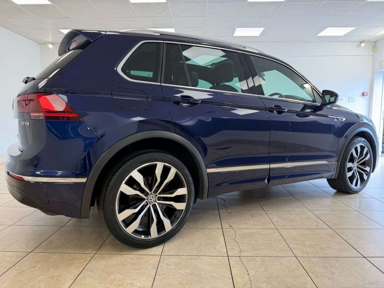 2016 VOLKSWAGEN TIGUAN 2016 VOLKSWAGEN TIGUAN