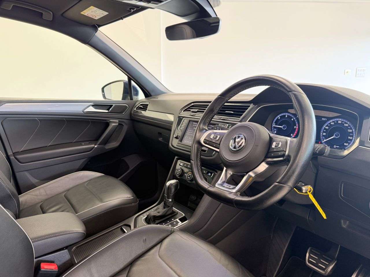 2016 VOLKSWAGEN TIGUAN 2016 VOLKSWAGEN TIGUAN