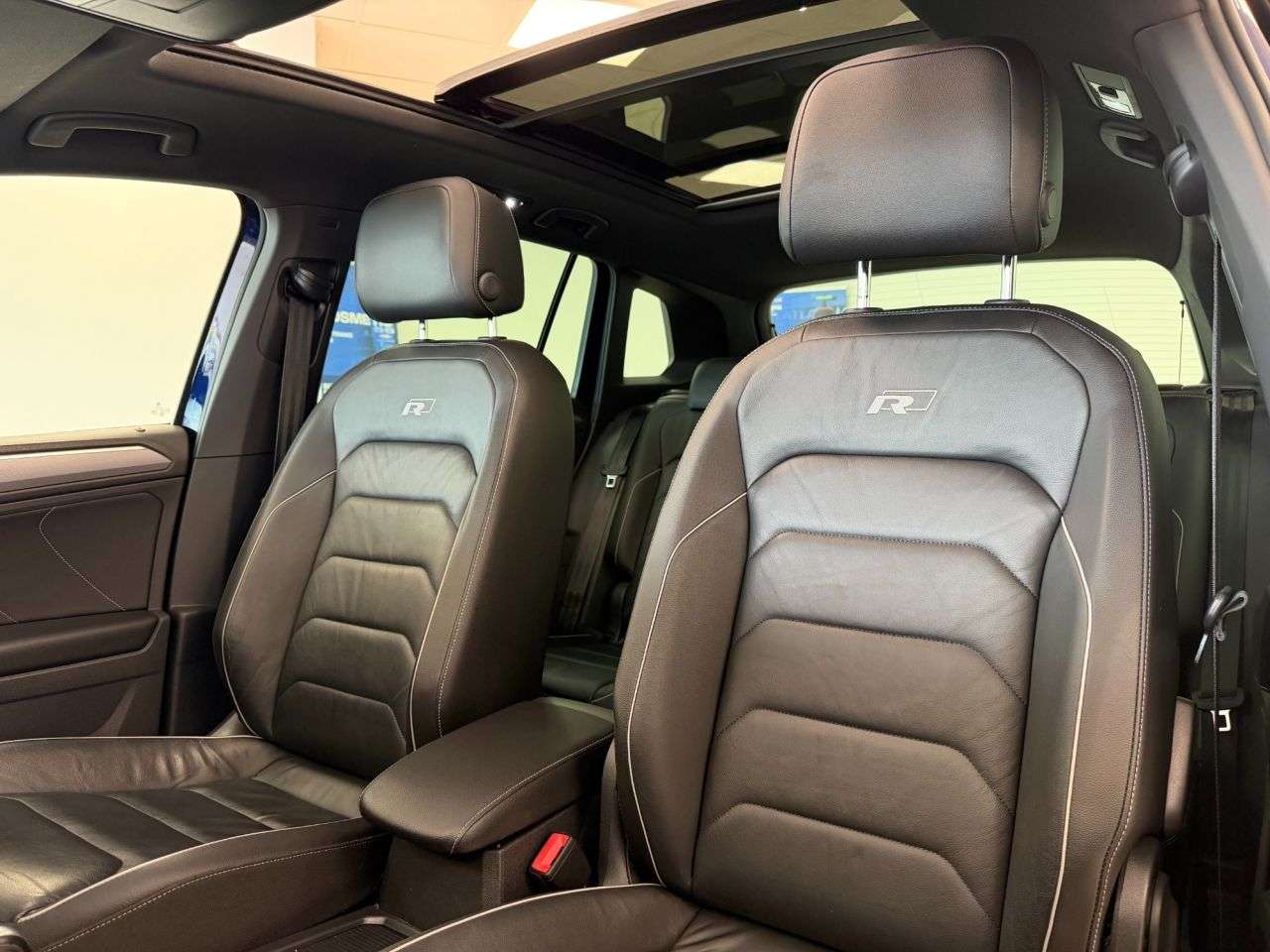 2016 VOLKSWAGEN TIGUAN 2016 VOLKSWAGEN TIGUAN