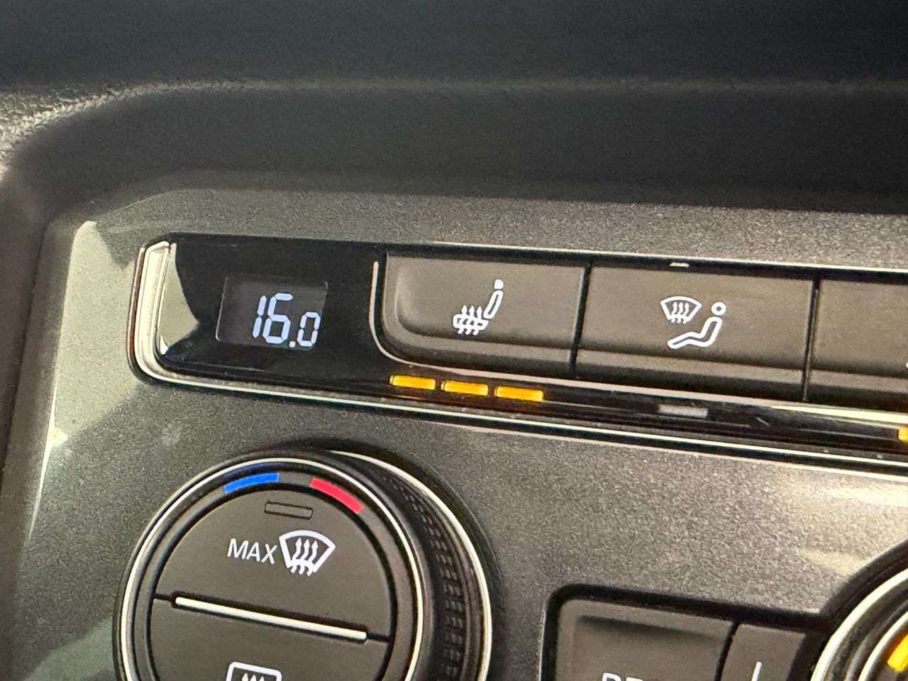 2016 VOLKSWAGEN TIGUAN 2016 VOLKSWAGEN TIGUAN