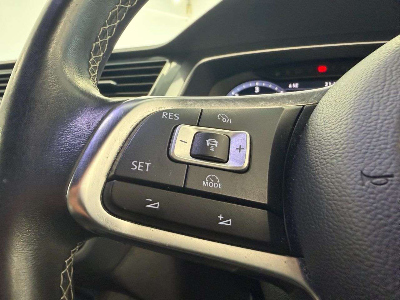 2016 VOLKSWAGEN TIGUAN 2016 VOLKSWAGEN TIGUAN