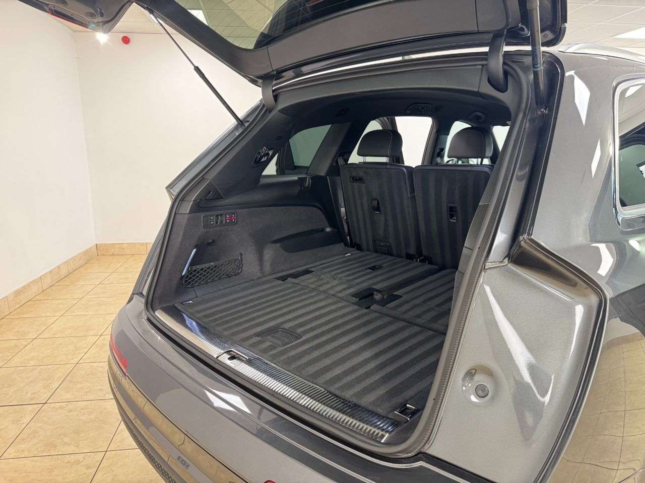 2019 AUDI Q7 2019 AUDI Q7