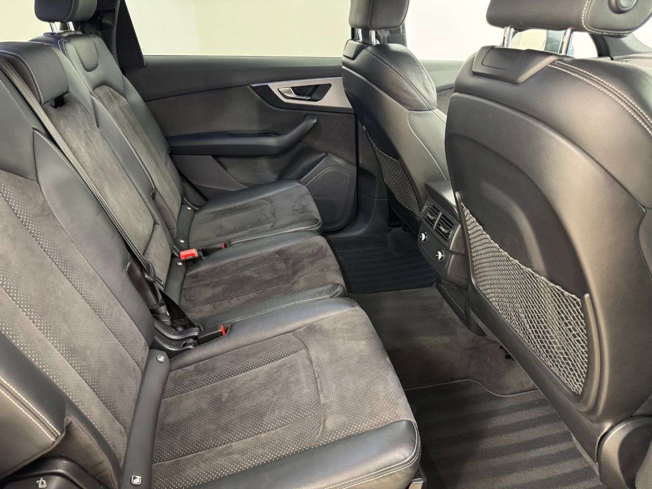 2019 AUDI Q7 2019 AUDI Q7