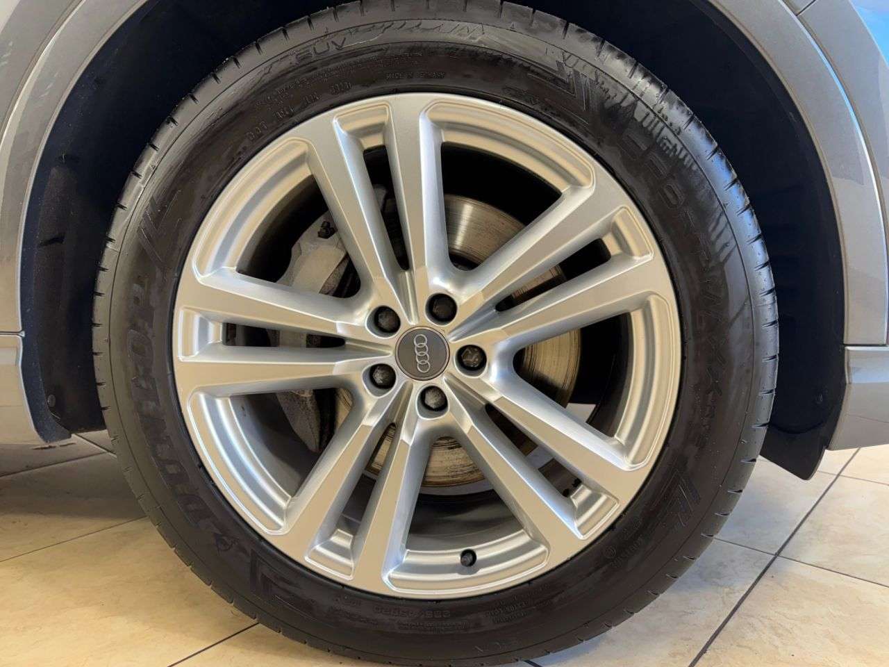 2019 AUDI Q7 2019 AUDI Q7
