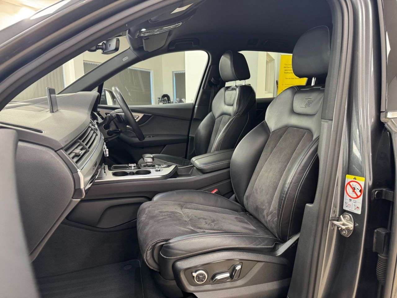 2019 AUDI Q7 2019 AUDI Q7