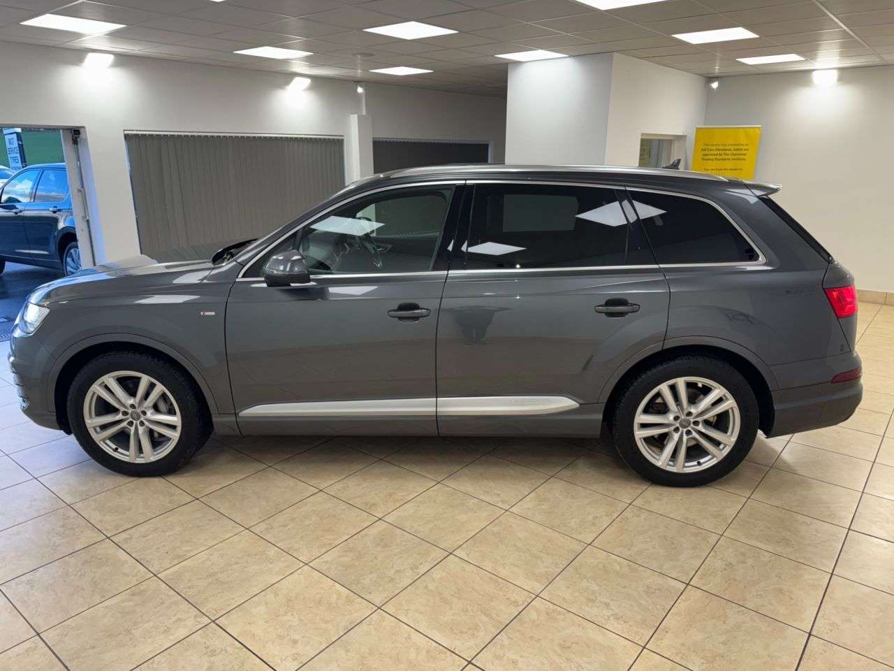 2019 AUDI Q7 2019 AUDI Q7