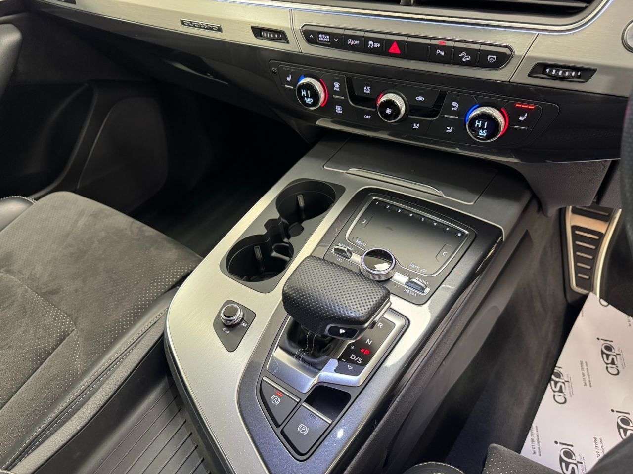 2019 AUDI Q7 2019 AUDI Q7