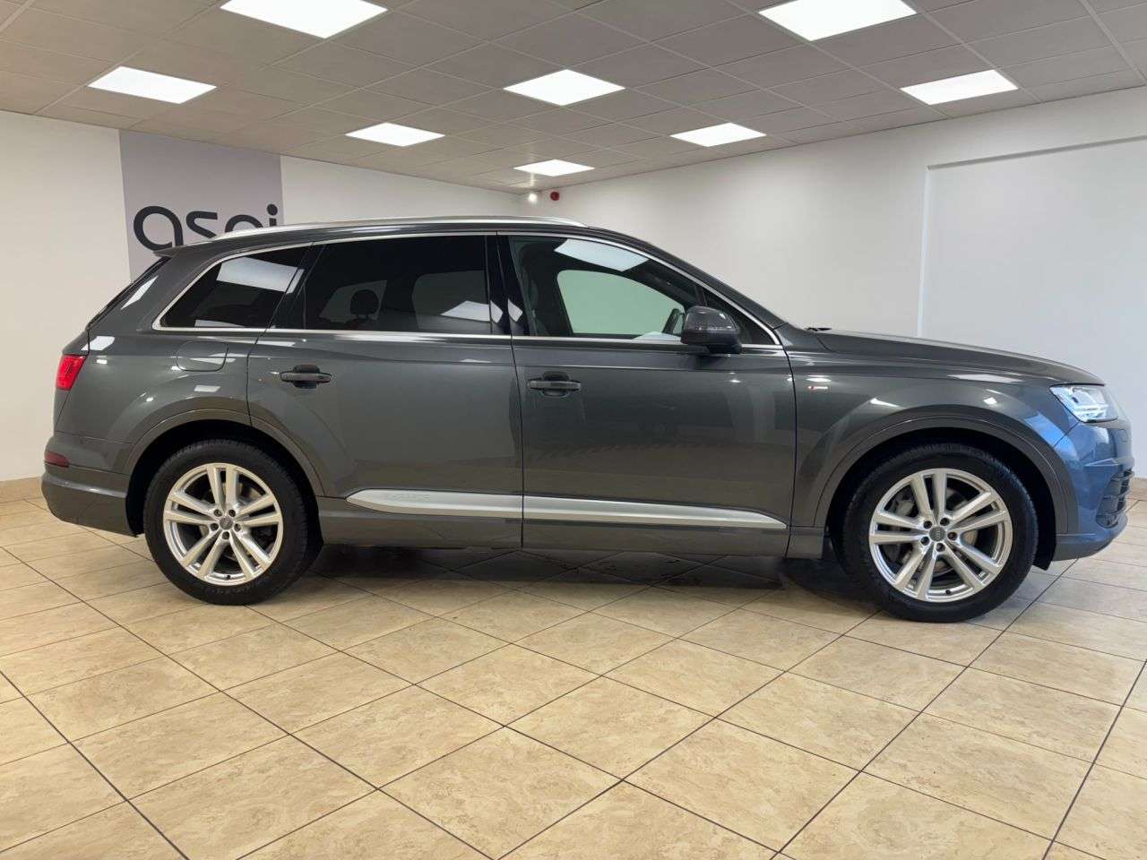 2019 AUDI Q7 2019 AUDI Q7