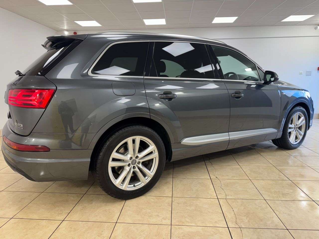 2019 AUDI Q7 2019 AUDI Q7