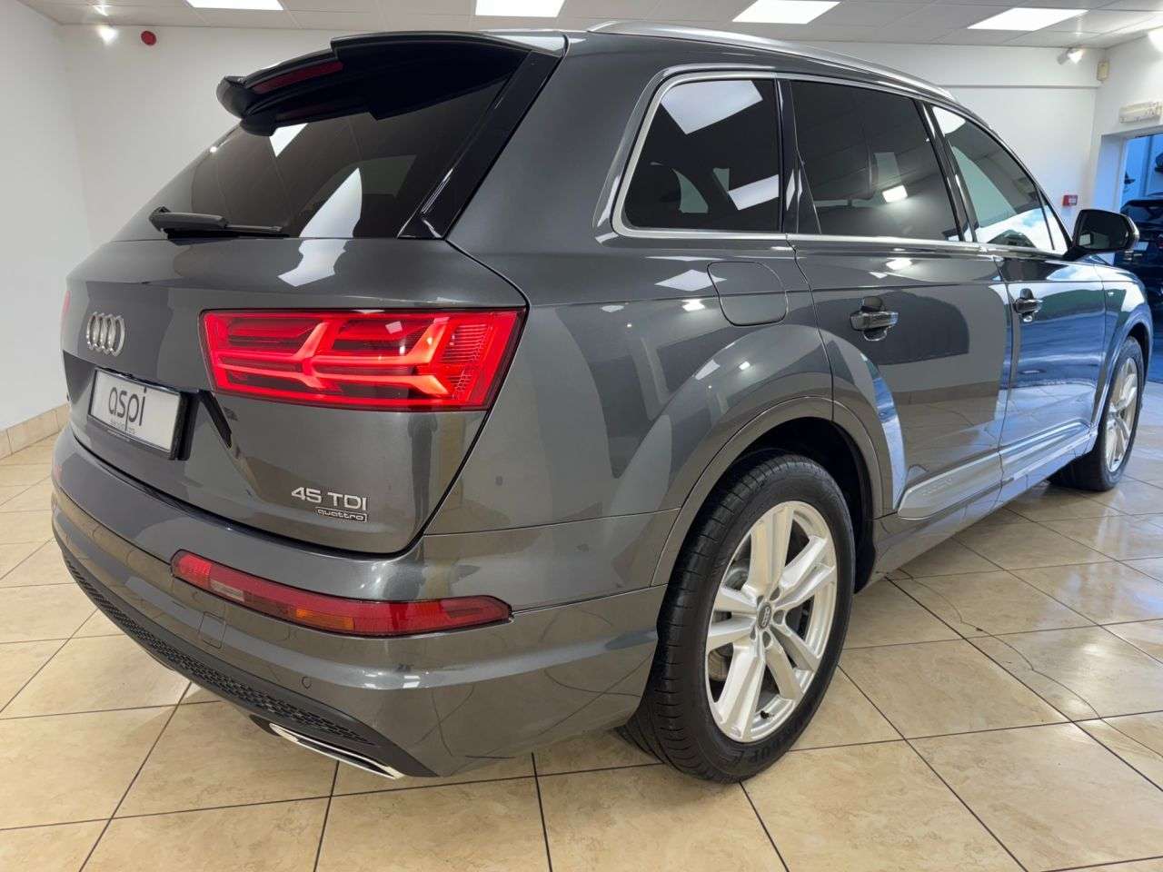 2019 AUDI Q7 2019 AUDI Q7
