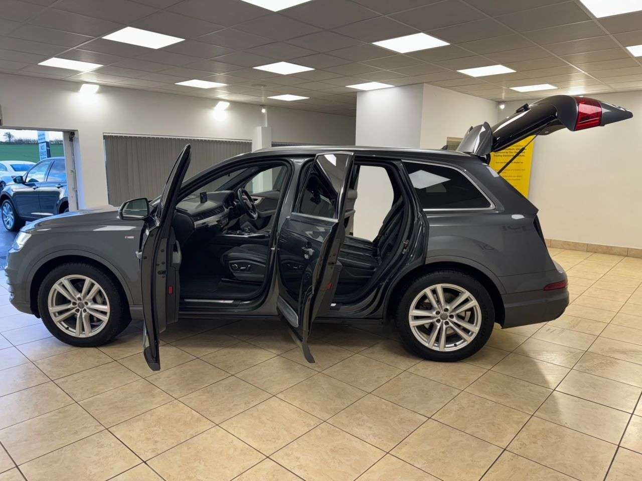 2019 AUDI Q7 2019 AUDI Q7