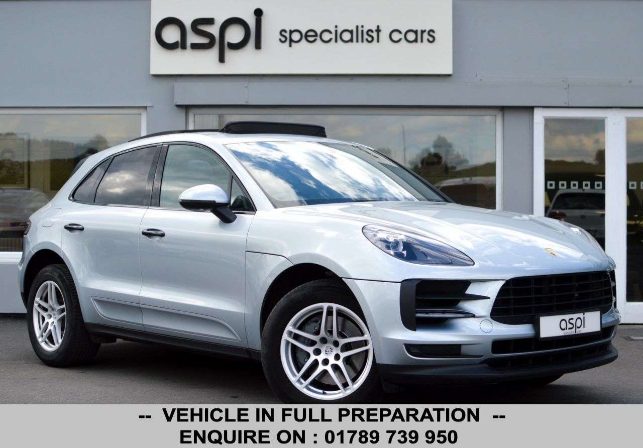 A 2019 PORSCHE MACAN 3.0T V6 S SUV 5dr Petrol PDK 4WD Euro 6 (s/s) (354 ps) STORAGE PK, HEATED F A 2019 PORSCHE MACAN 3.0T V6 S SUV 5dr Petrol PDK 4WD Euro 6 (s/s) (354 ps) STORAGE PK, HEATED F