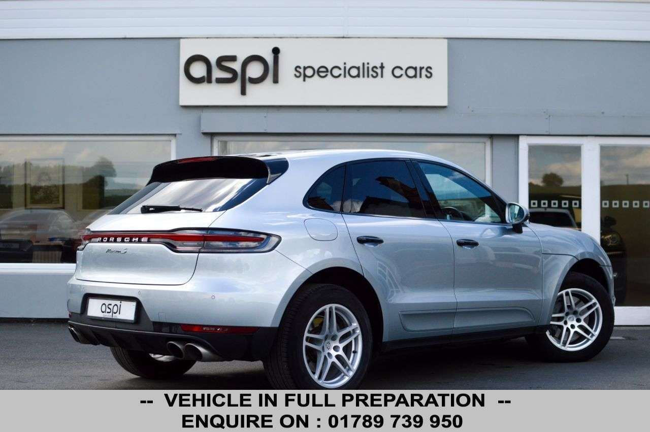 A 2019 PORSCHE MACAN 3.0T V6 S SUV 5dr Petrol PDK 4WD Euro 6 (s/s) (354 ps) STORAGE PK, HEATED F A 2019 PORSCHE MACAN 3.0T V6 S SUV 5dr Petrol PDK 4WD Euro 6 (s/s) (354 ps) STORAGE PK, HEATED F