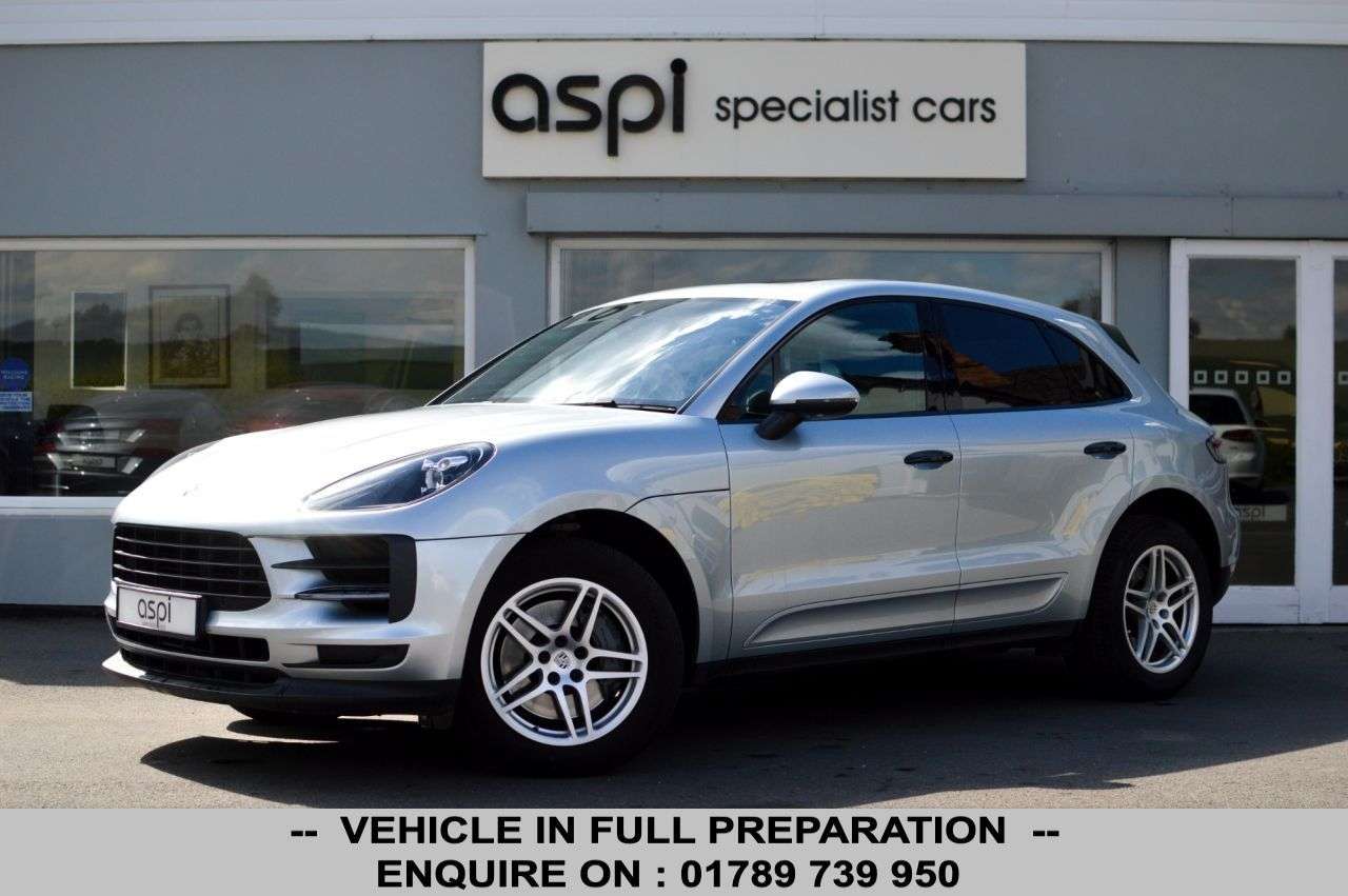 2019 PORSCHE MACAN 2019 PORSCHE MACAN