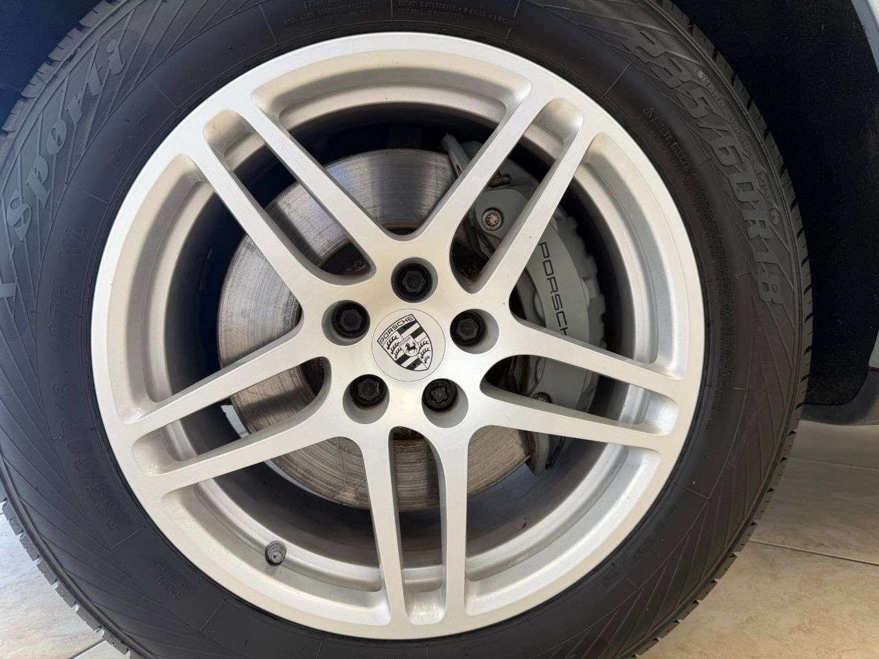 2019 PORSCHE MACAN 2019 PORSCHE MACAN