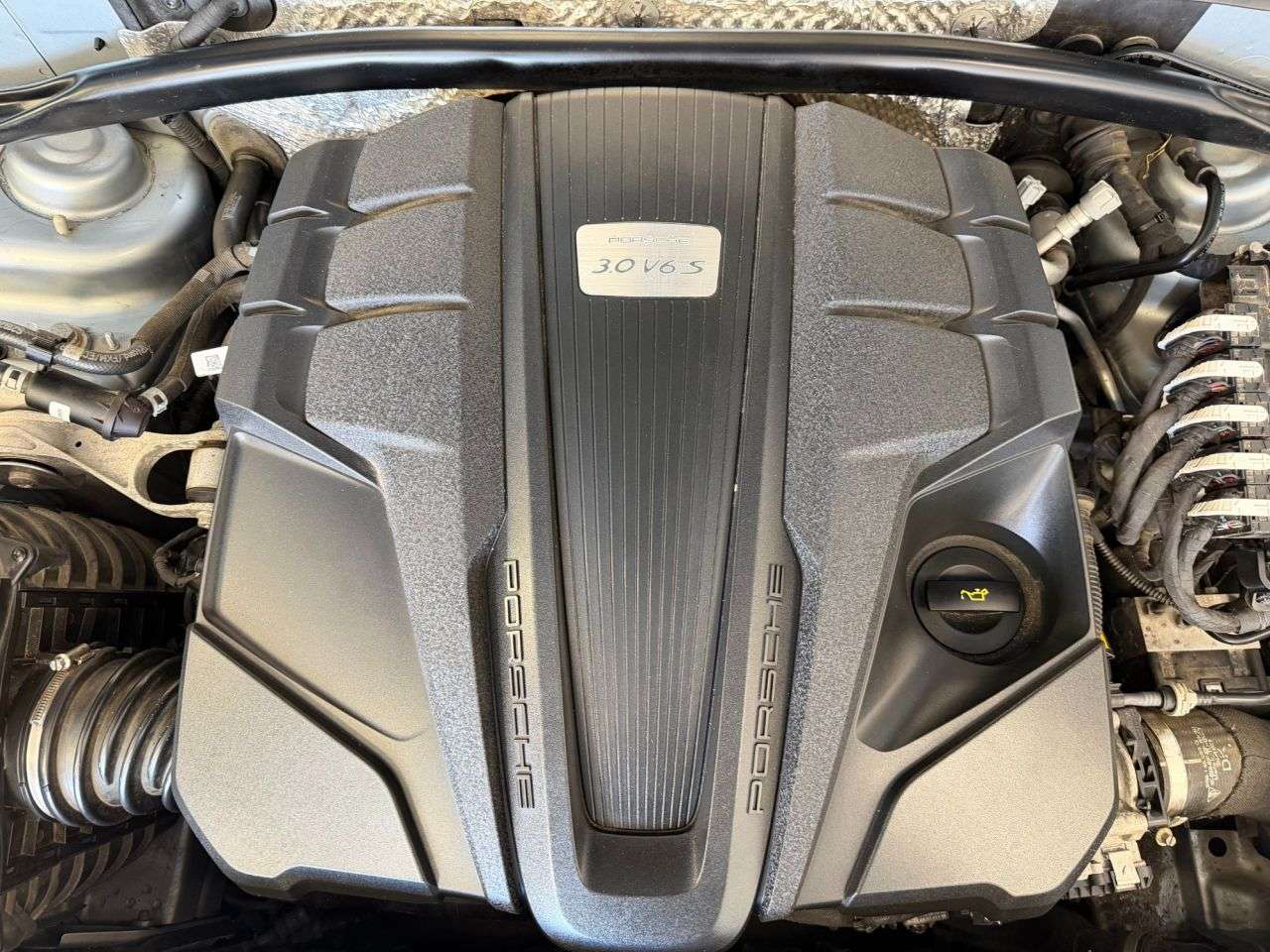 2019 PORSCHE MACAN 2019 PORSCHE MACAN