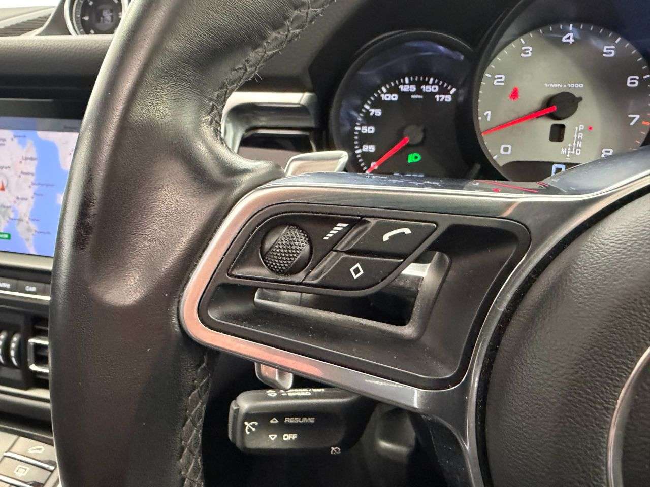 2019 PORSCHE MACAN 2019 PORSCHE MACAN