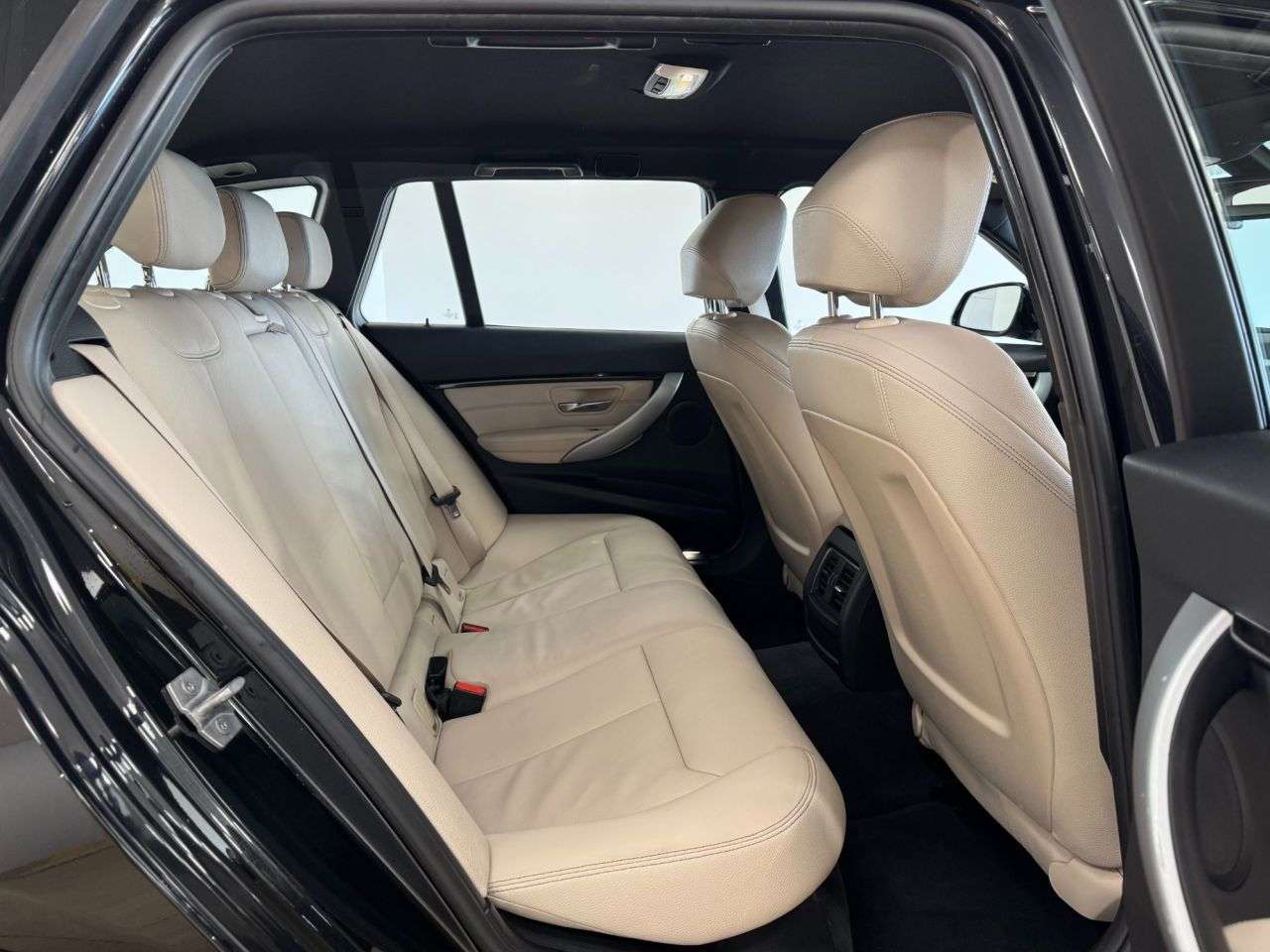 2016 BMW 3 SERIES 2016 BMW 3 SERIES