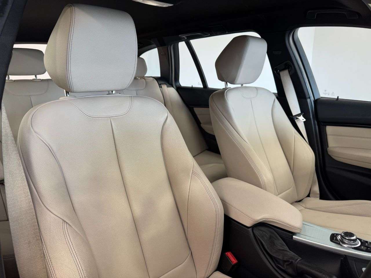 2016 BMW 3 SERIES 2016 BMW 3 SERIES