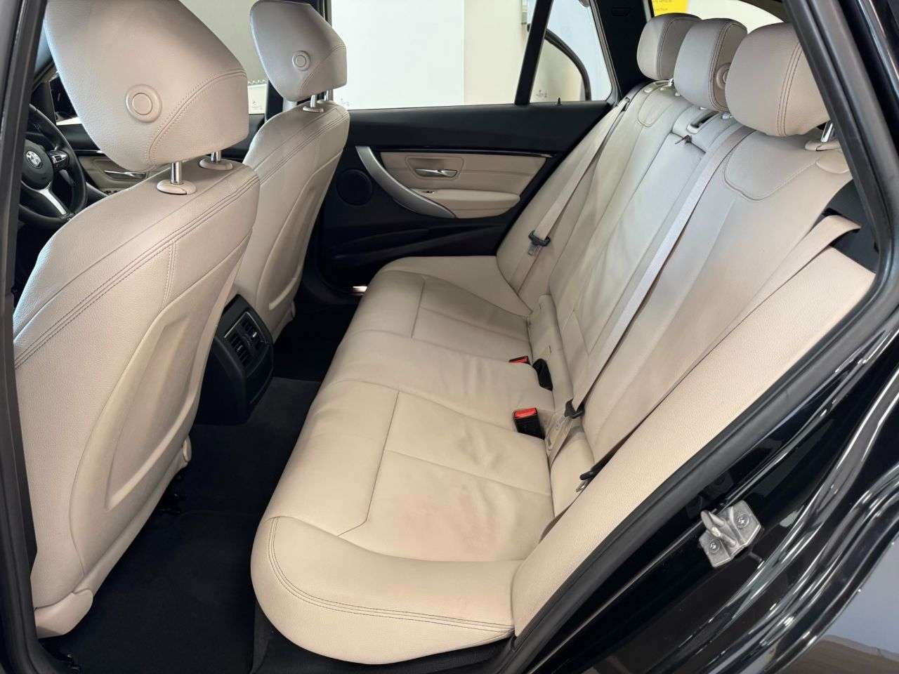 2016 BMW 3 SERIES 2016 BMW 3 SERIES