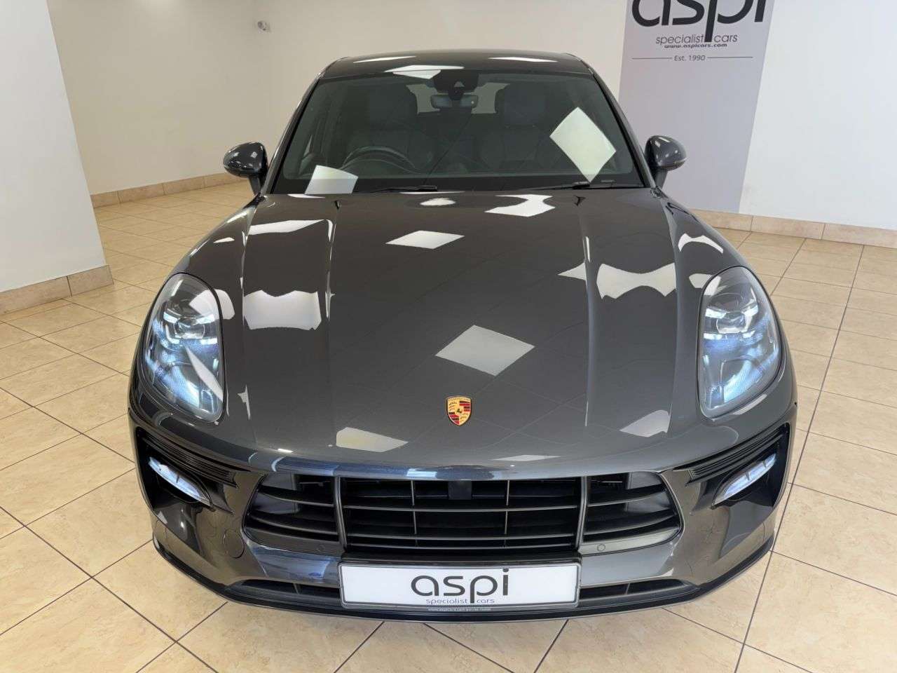 A 2020 PORSCHE MACAN 2.9T V6 GTS SUV 5dr Petrol PDK 4WD Euro 6 (s/s) (380 ps) FULL DETAILS - WWW A 2020 PORSCHE MACAN 2.9T V6 GTS SUV 5dr Petrol PDK 4WD Euro 6 (s/s) (380 ps) FULL DETAILS - WWW
