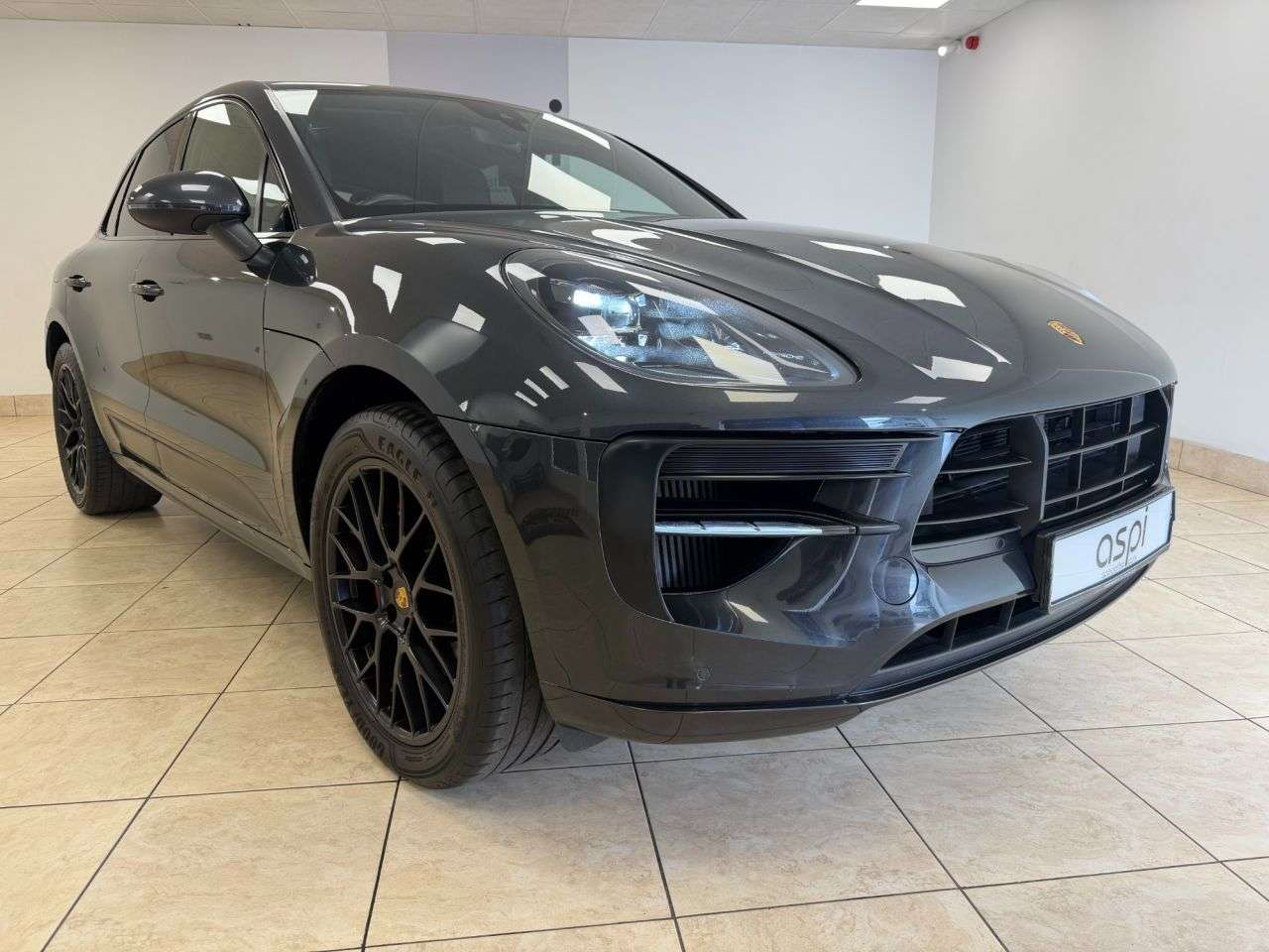 2020 PORSCHE MACAN 2020 PORSCHE MACAN