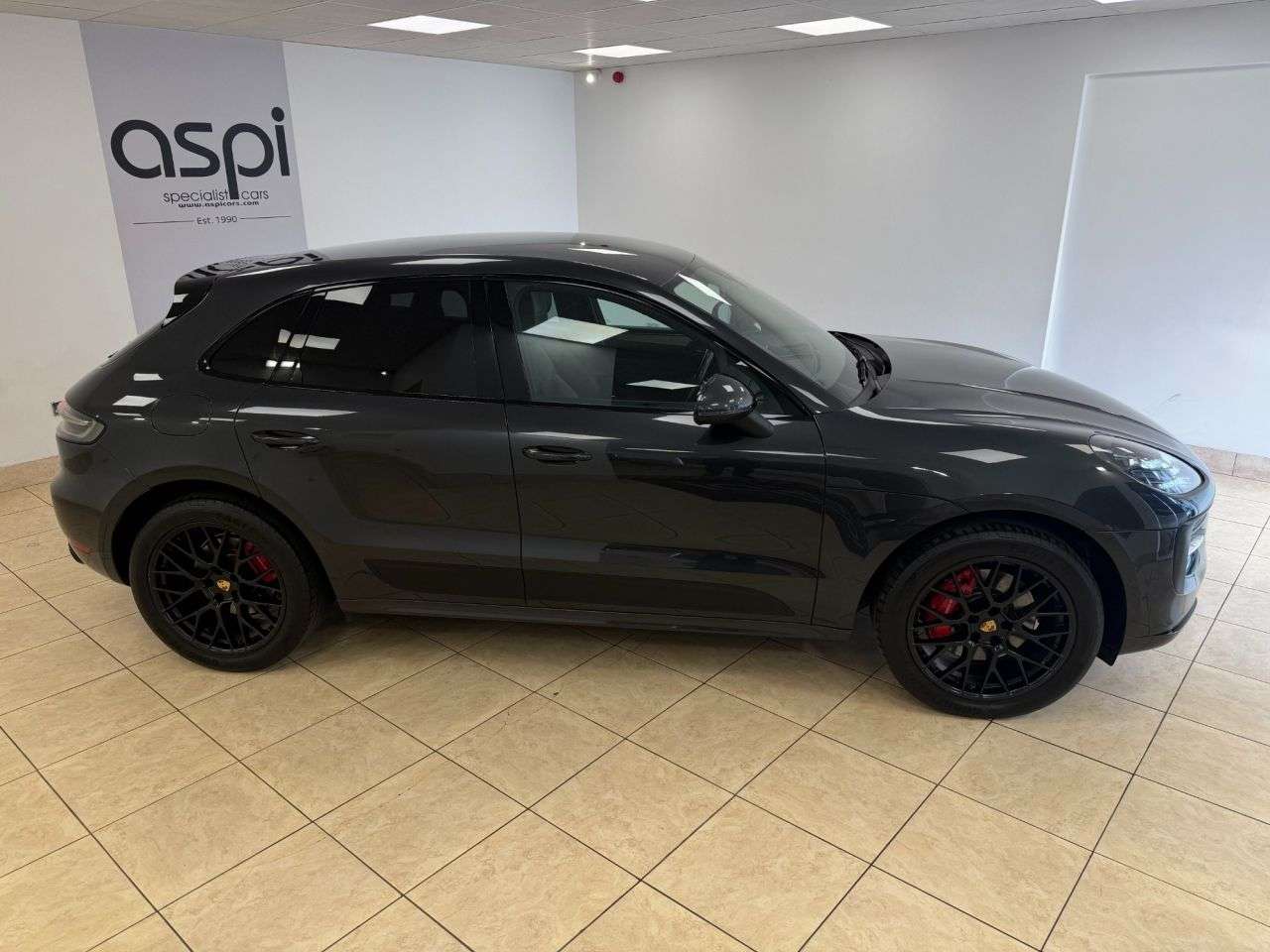 2020 PORSCHE MACAN 2020 PORSCHE MACAN