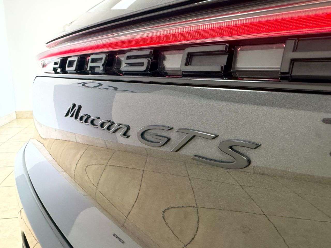 2020 PORSCHE MACAN 2020 PORSCHE MACAN