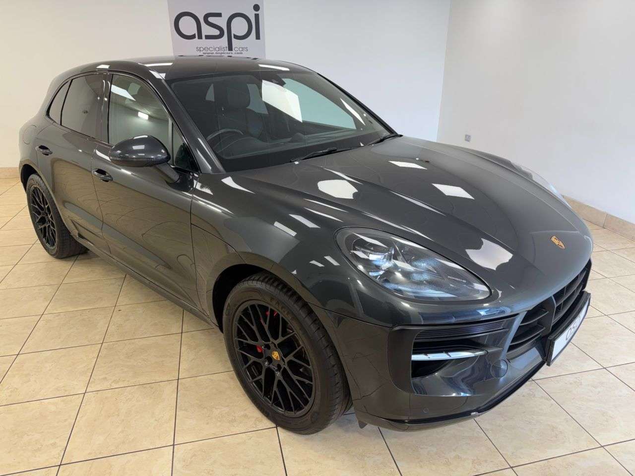2020 PORSCHE MACAN 2020 PORSCHE MACAN