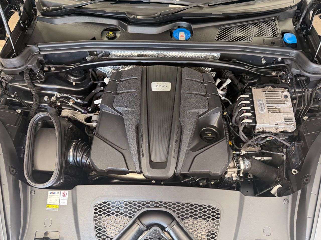 2020 PORSCHE MACAN 2020 PORSCHE MACAN