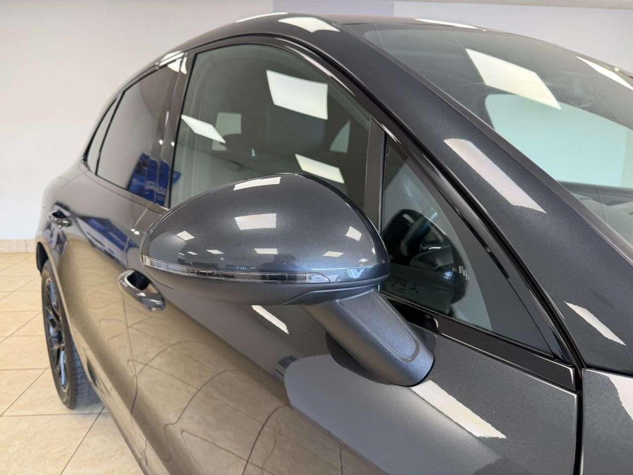 2020 PORSCHE MACAN 2020 PORSCHE MACAN