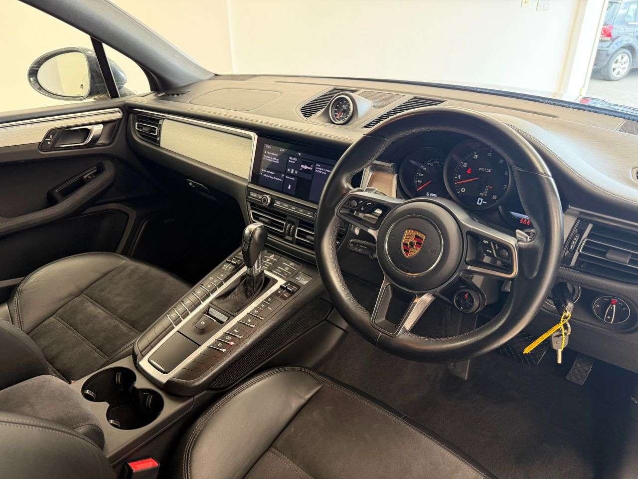 2020 PORSCHE MACAN 2020 PORSCHE MACAN