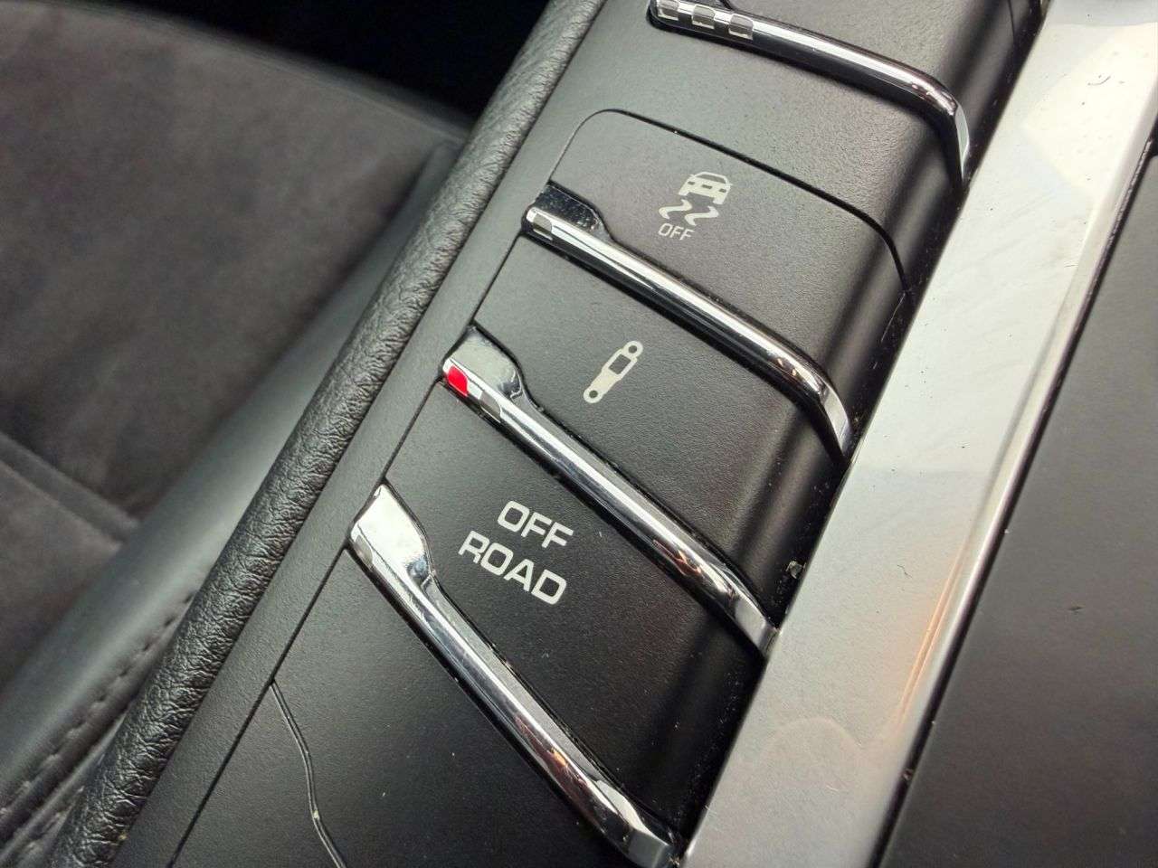 2020 PORSCHE MACAN 2020 PORSCHE MACAN