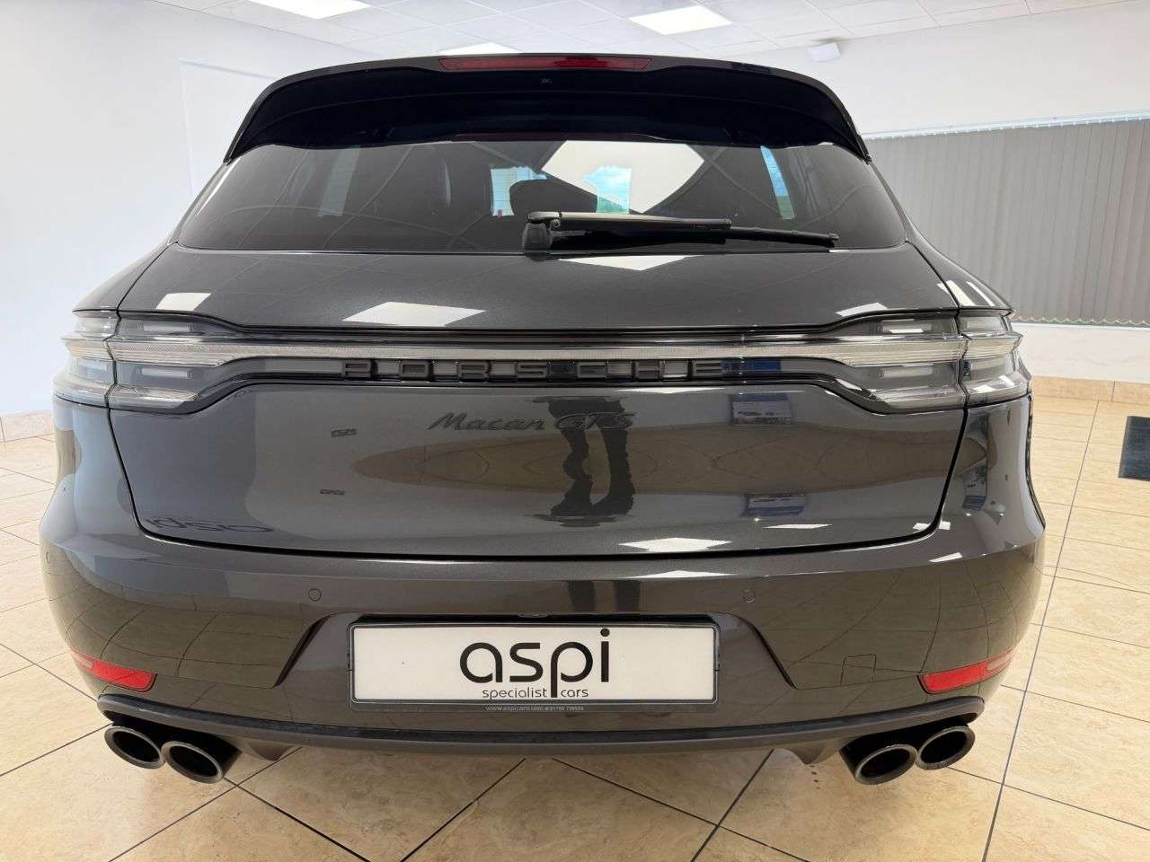 2020 PORSCHE MACAN 2020 PORSCHE MACAN